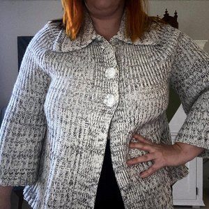 🌟 LAST CALL!!! 🌟 Tailor B. Moss White & Black Speckled Cardigan